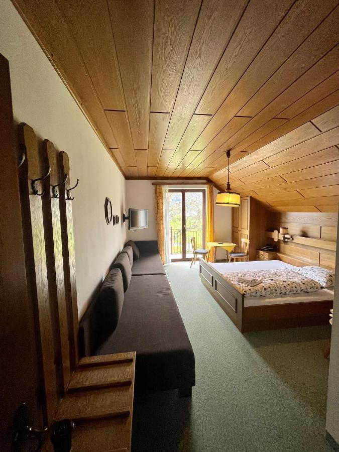 Pension Sommerauer Hallein Exterior photo